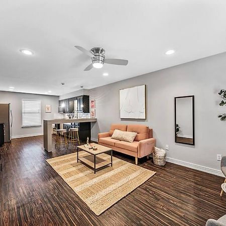Luxe Condo In City Center Waco Exterior foto